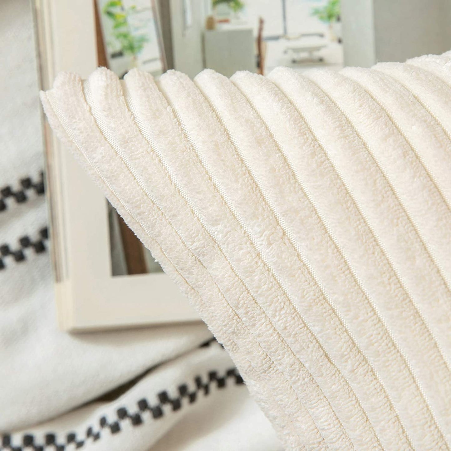 Funda de Cojines de Pana a Rayas Funda de Almohada Cuadrado Suave Decoración Moderna para Sofá Silla Habitación Cama Salón 45x45cm Beige